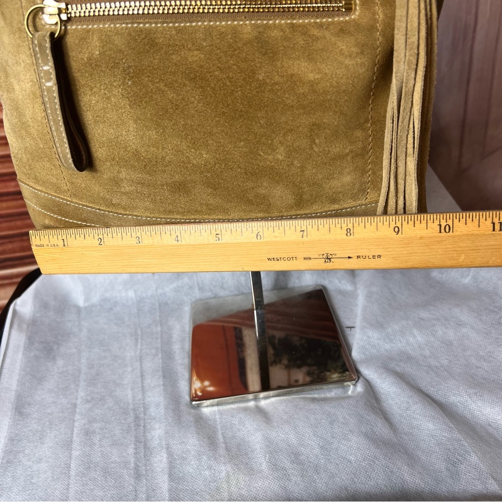 Coach Vintage Suede Tan Shoulder Bag, adjustable strap, tassel metal logo charm - Picture 17 of 17